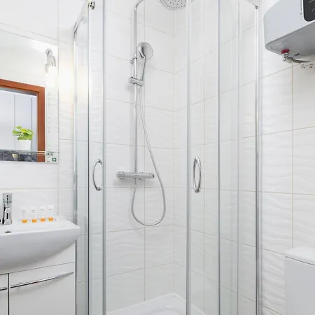 아파트 On Krupowki Street With Mountain View By Renters