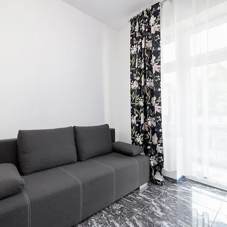 On Krupowki Street With Mountain View By Renters 아파트 자코파네