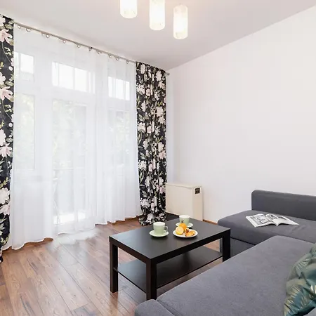 On Krupowki Street With Mountain View By Renters 아파트 자코파네